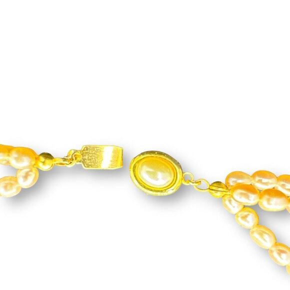 Three Strands Freshwater Pearl Beaded Necklace Pearl Box Clasp over Gold Plated - Picture 5 of 6